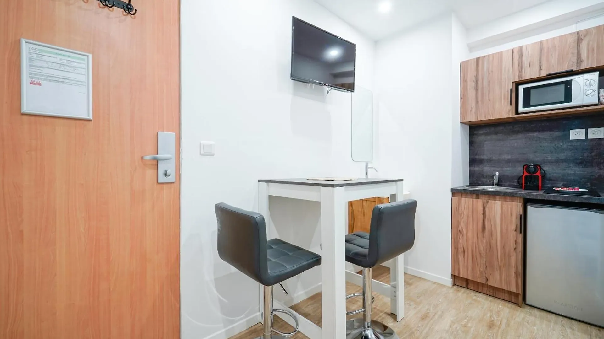 Nets - Saint Lazare Apartment