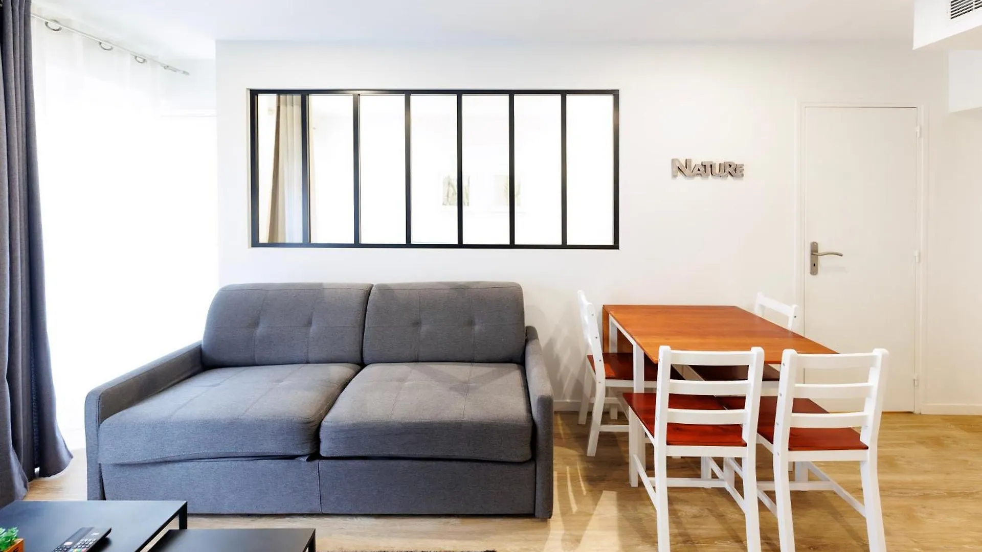 Apartman Nets - Saint Lazare Párizs